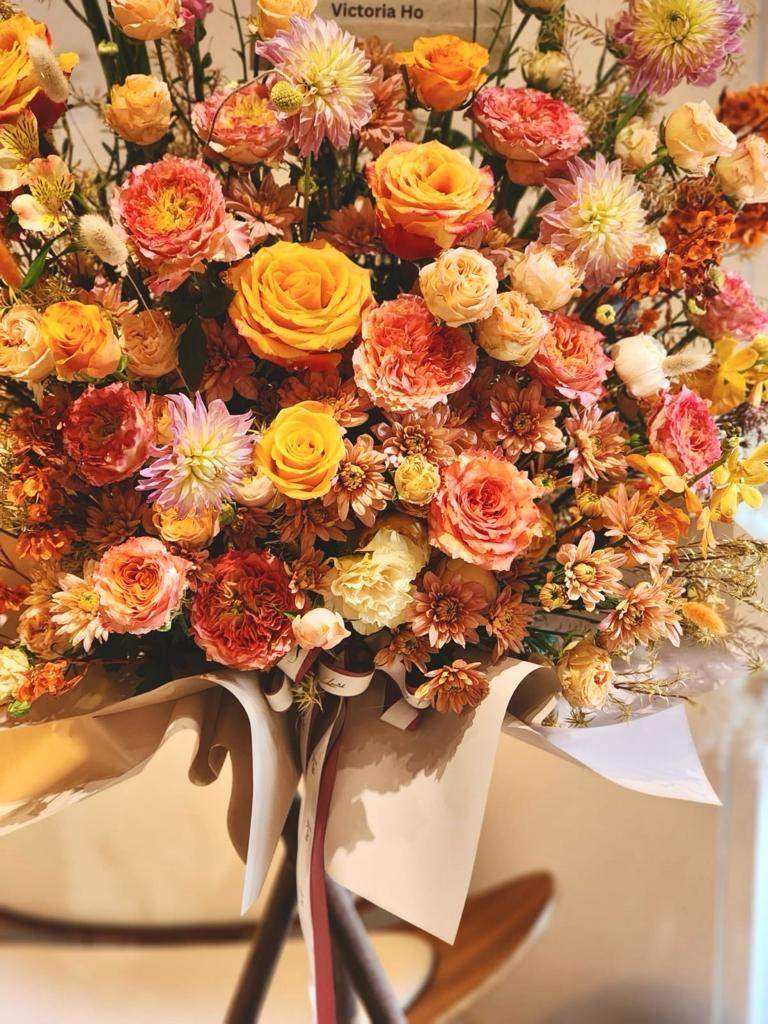 Blaine - Flower Stand
