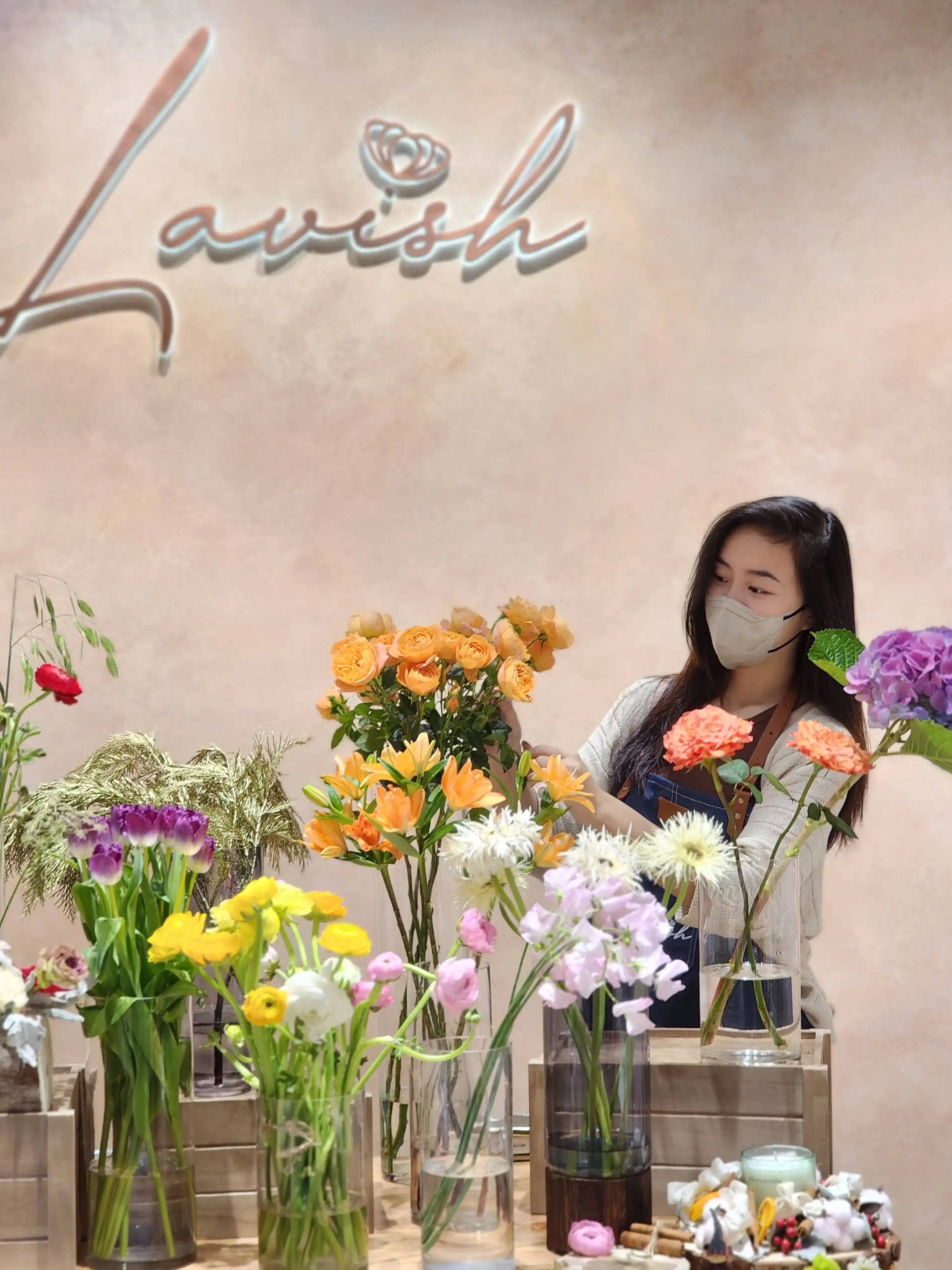 Spring Bouquet Workshop | Lavish Florist