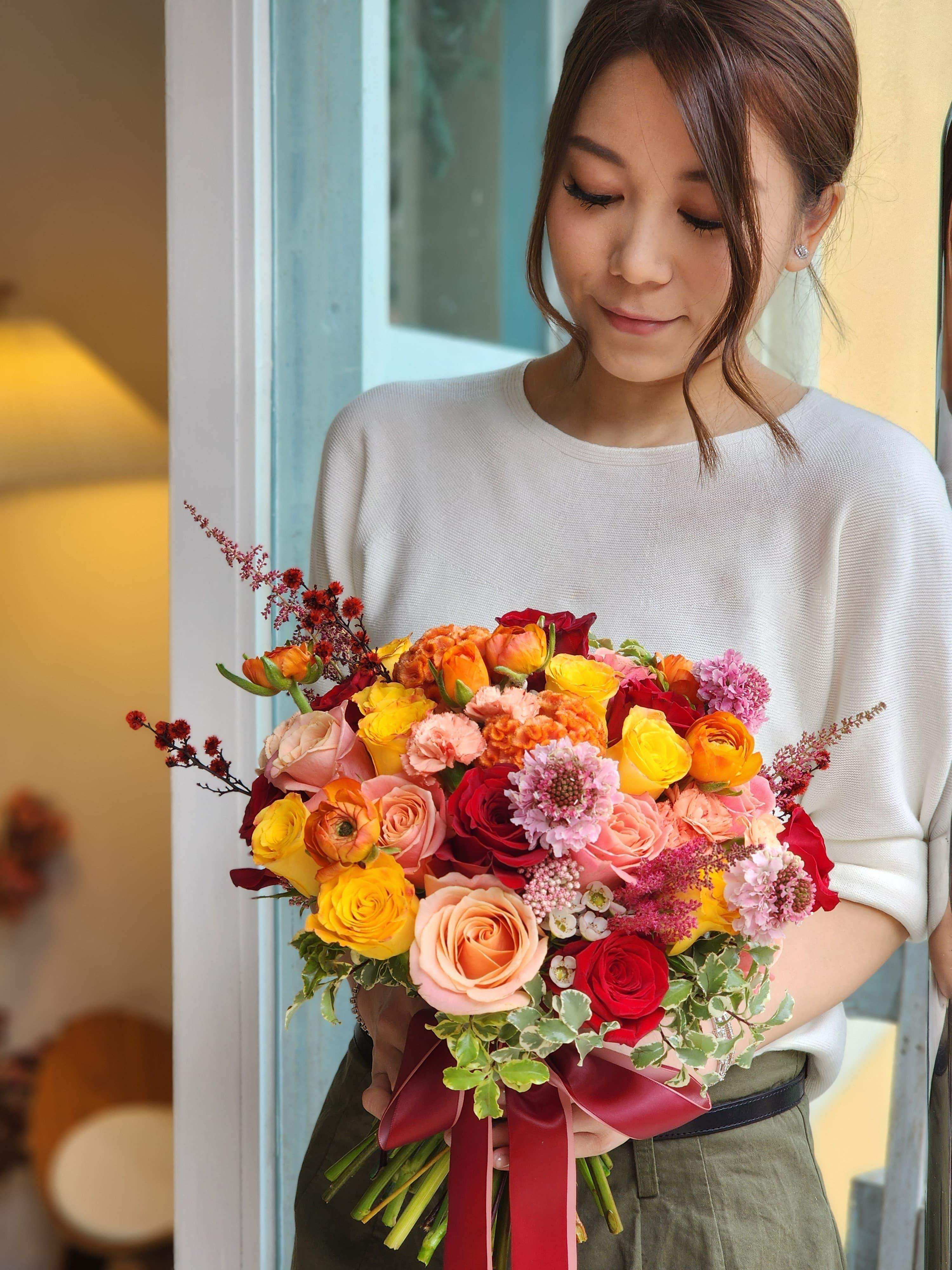 特色花束系列 Lavish Florist Signature Bouquet Collection 香港花店 即日送花 網上花店 Bouquet Hong Kong