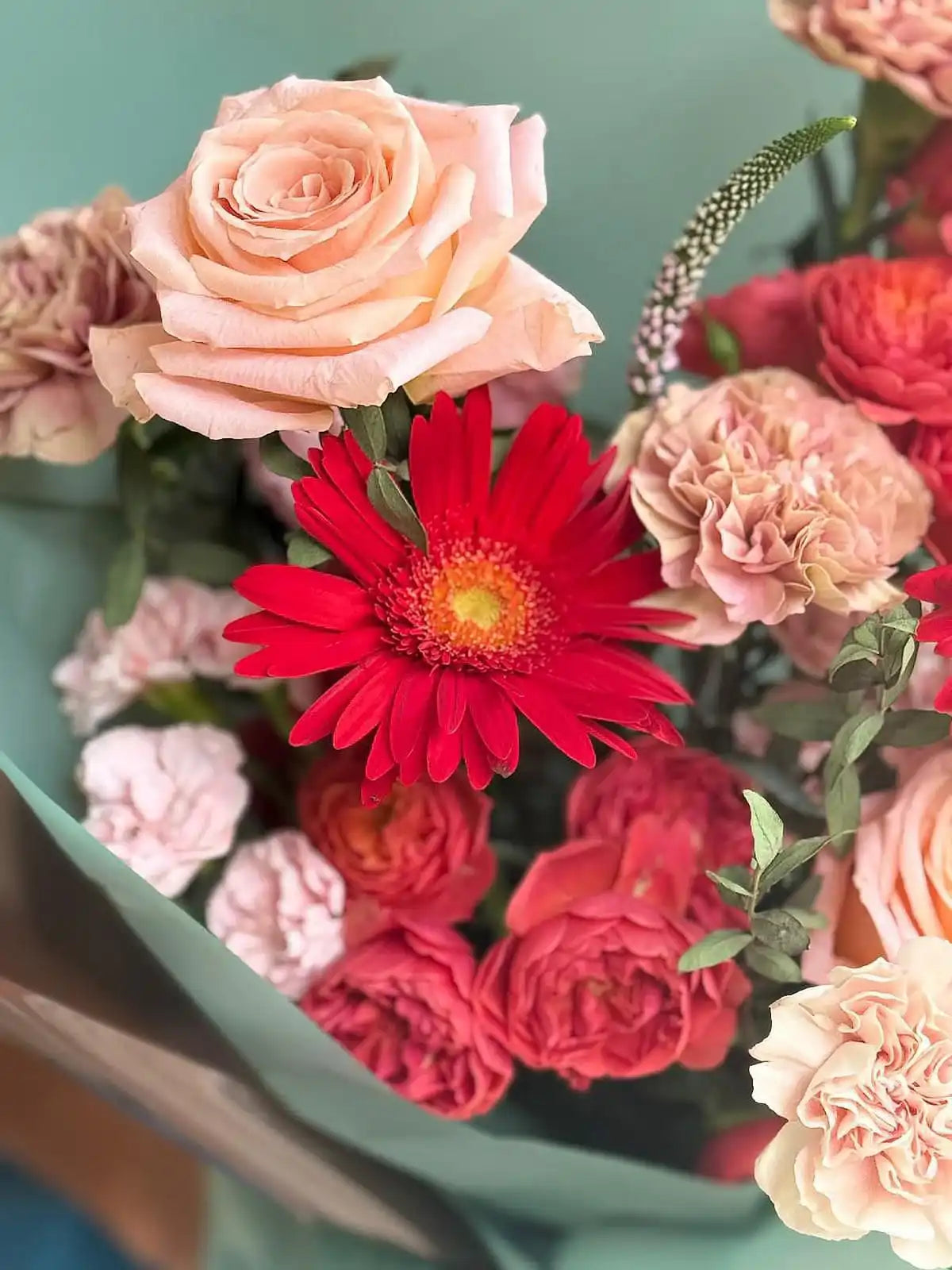 Lazy Paris Muse - Red Gerbera Bouquet