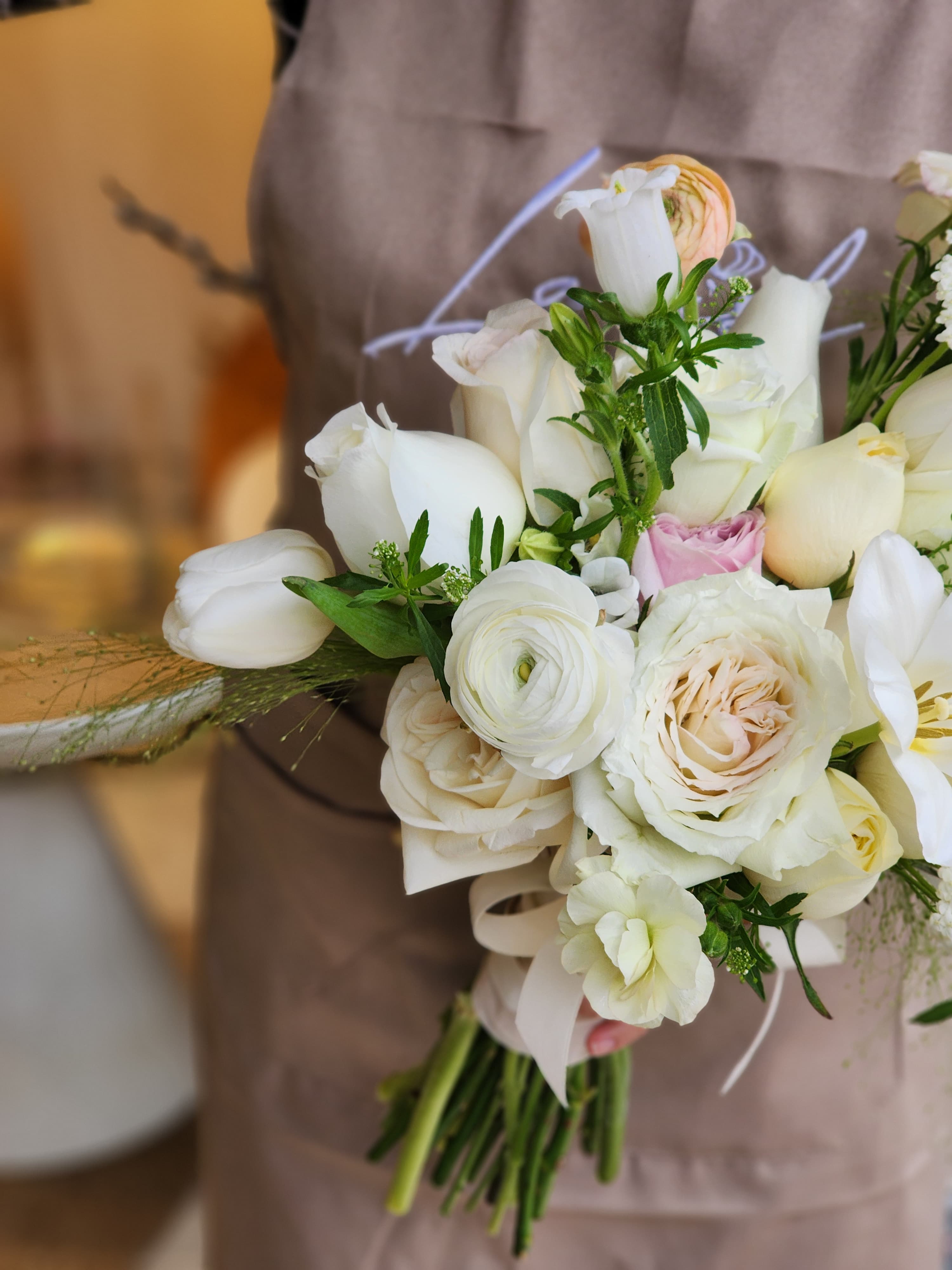Bridal Bouquet Lavish Florist 新娘手棒花 花球 新娘花球 手棒花 結婚花 結婚花球