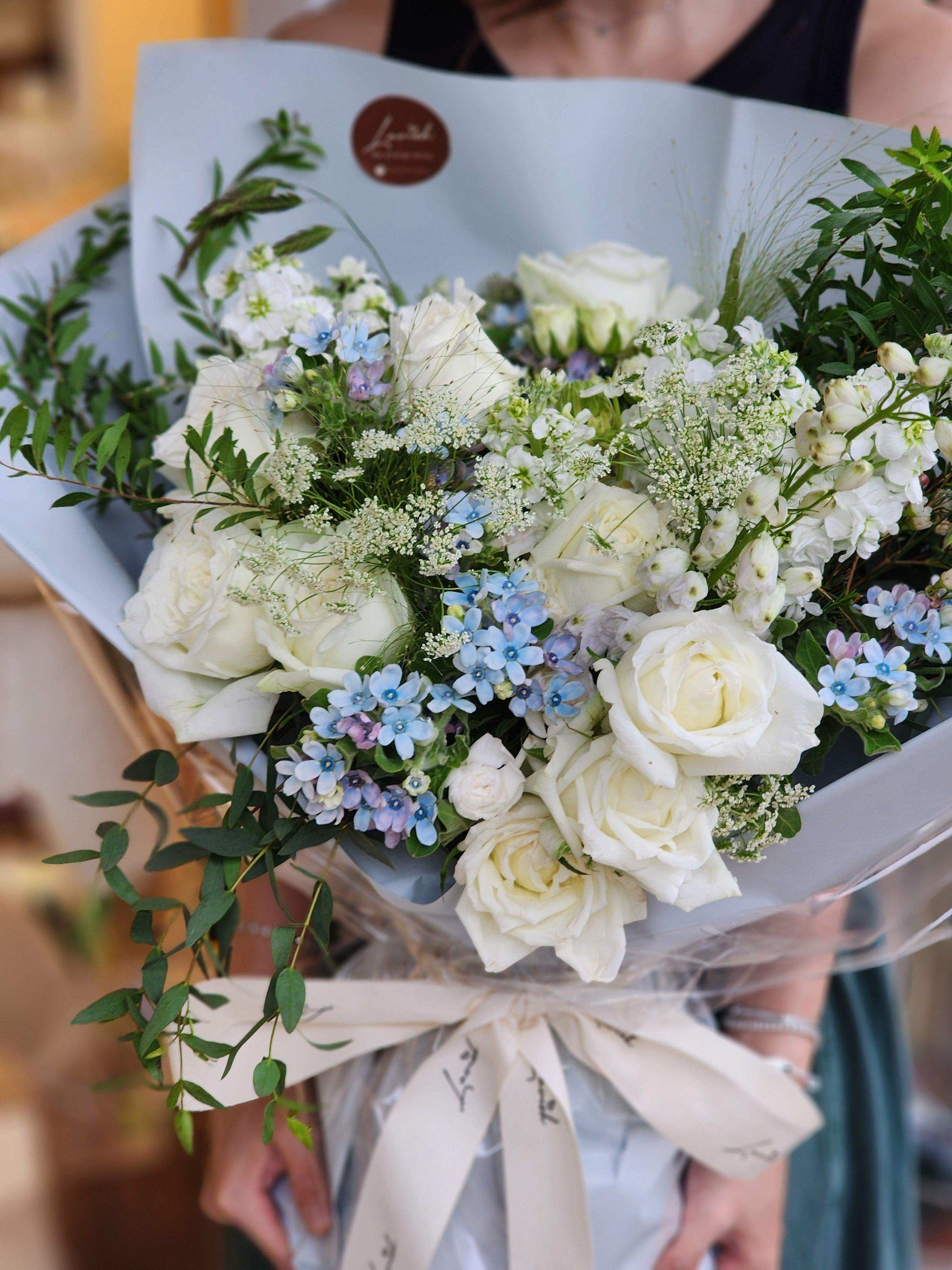 Athena - Lavish Florist