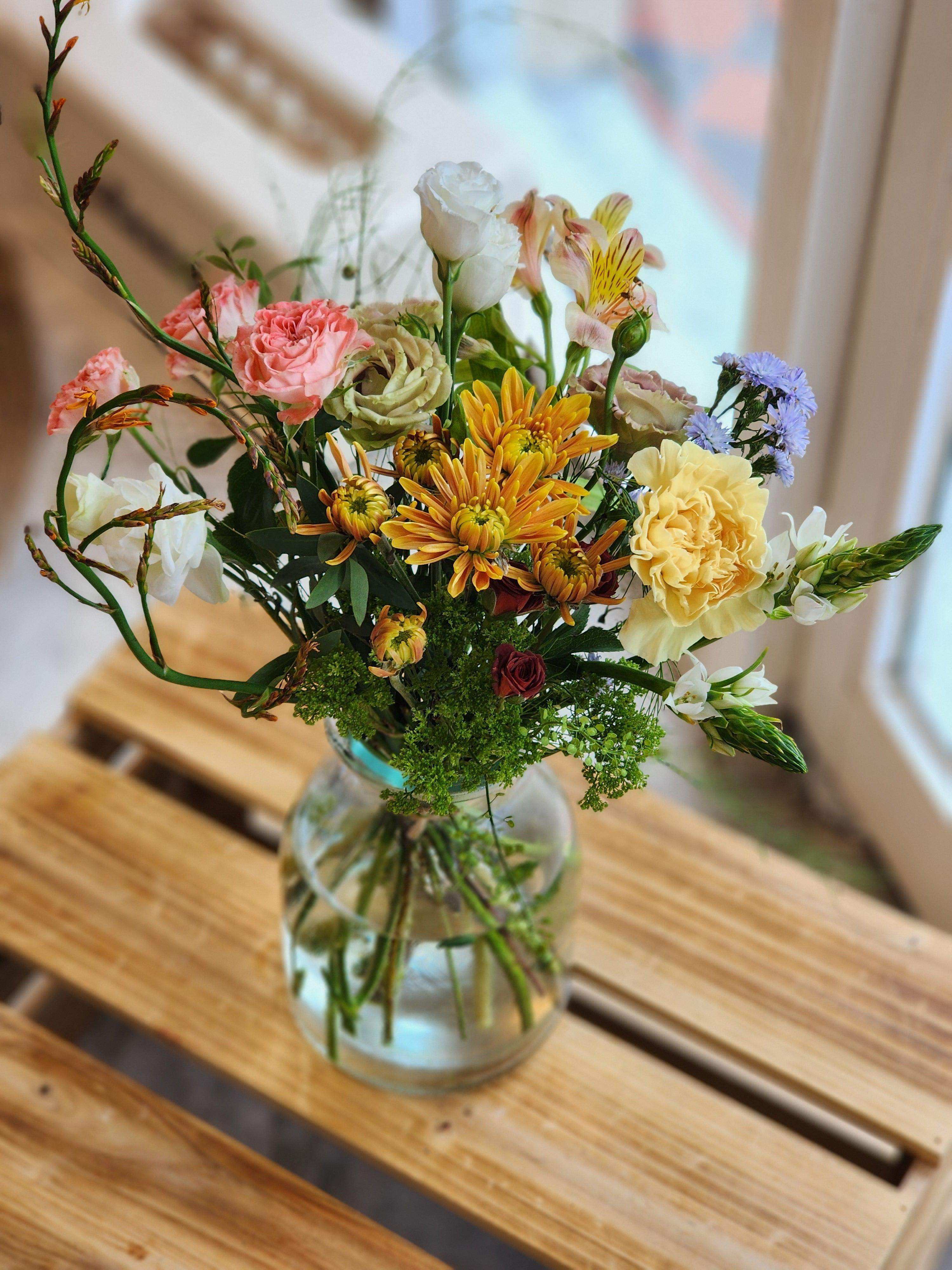 Classic - Lavish Florist