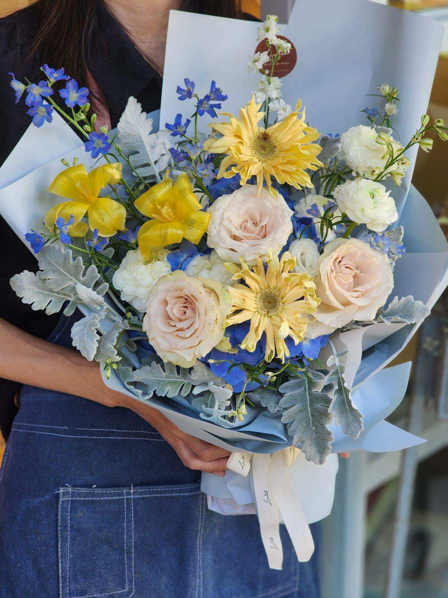 Constance - Tulip Bouquet - Lavish Florist