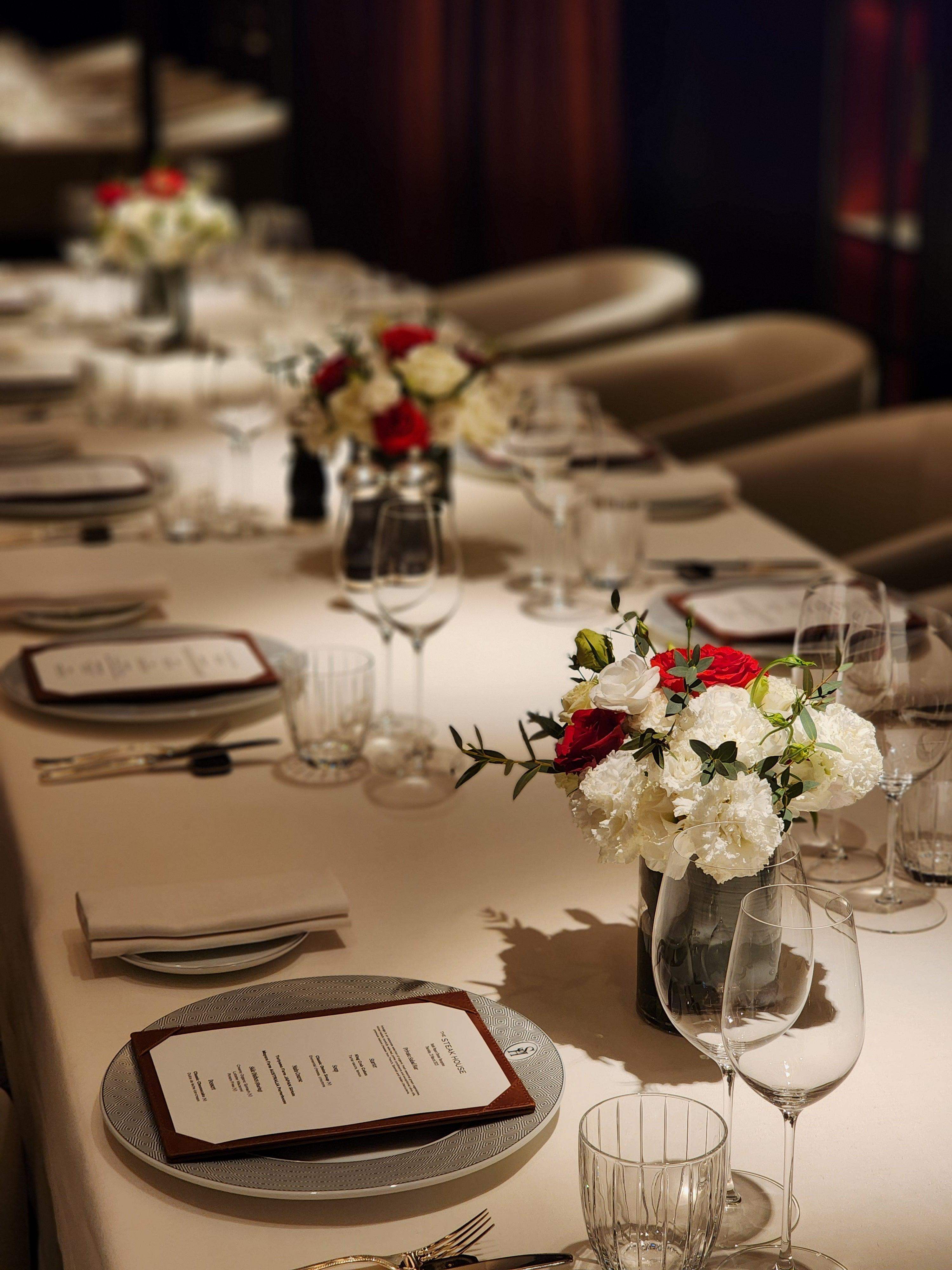 Head Table Fresh Flower Centerpiece - Lavish Florist