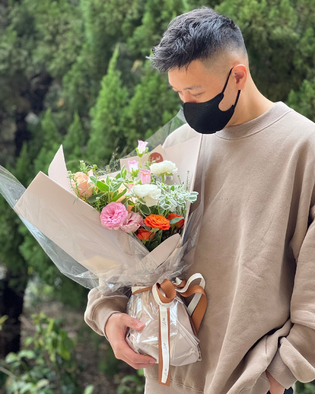 Hong Kong Flower Shop Lavish Florist 香港花店 即日送花 網上花店 花店推介