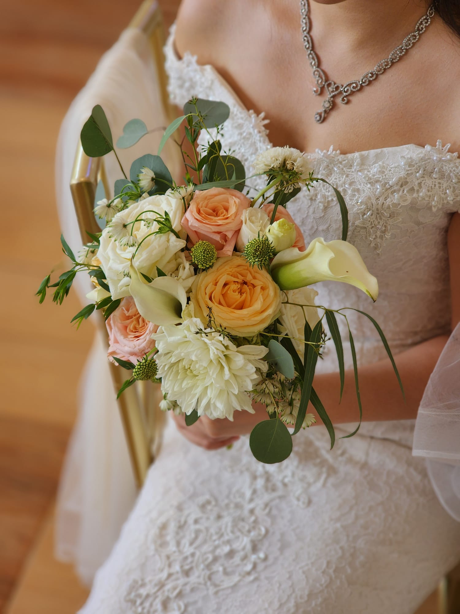 香檳色系新娘手捧花