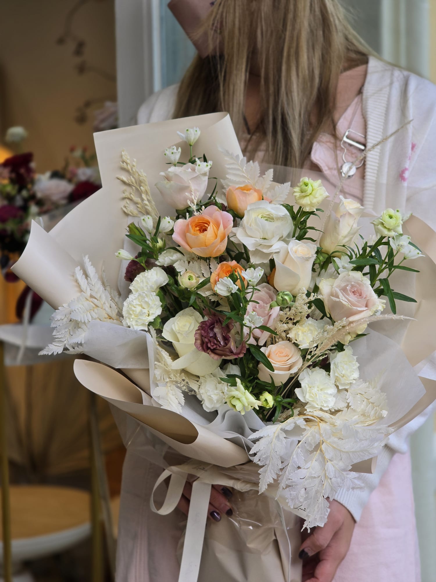 Creamy Claire - 頂級花束