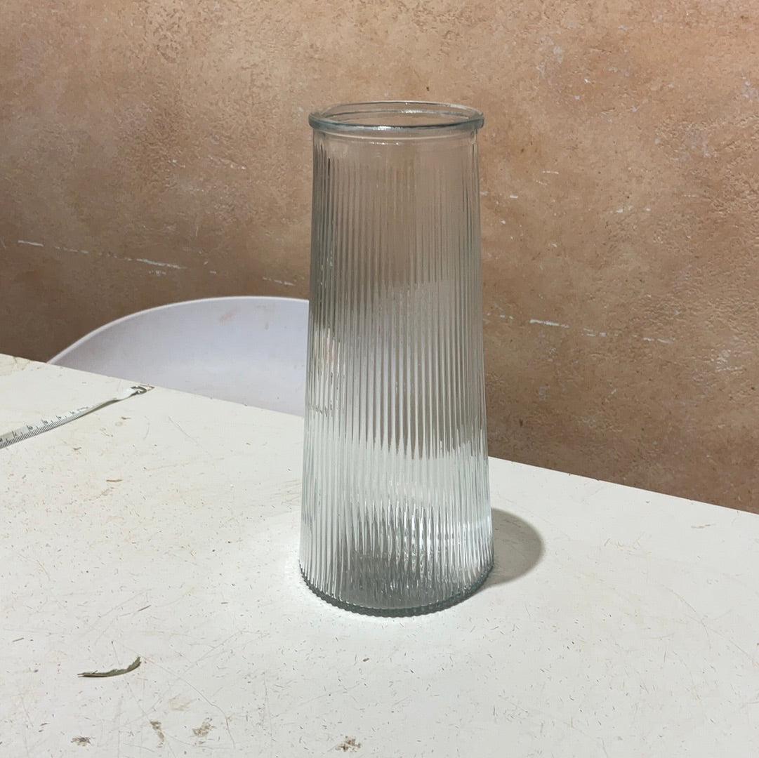 Vase-long round faceted