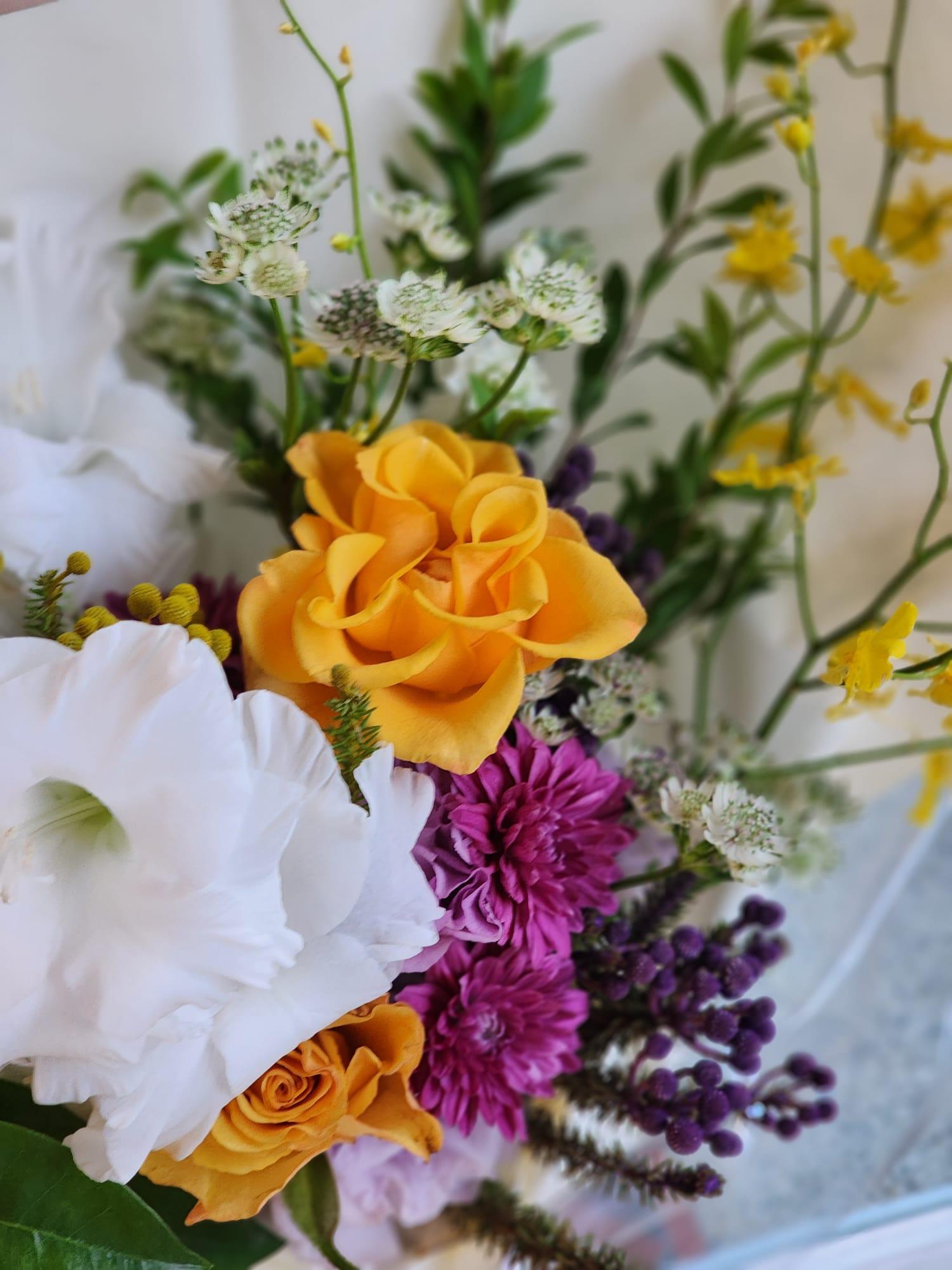 Audrey - Gladiolus Bouquet - Lavish Florist