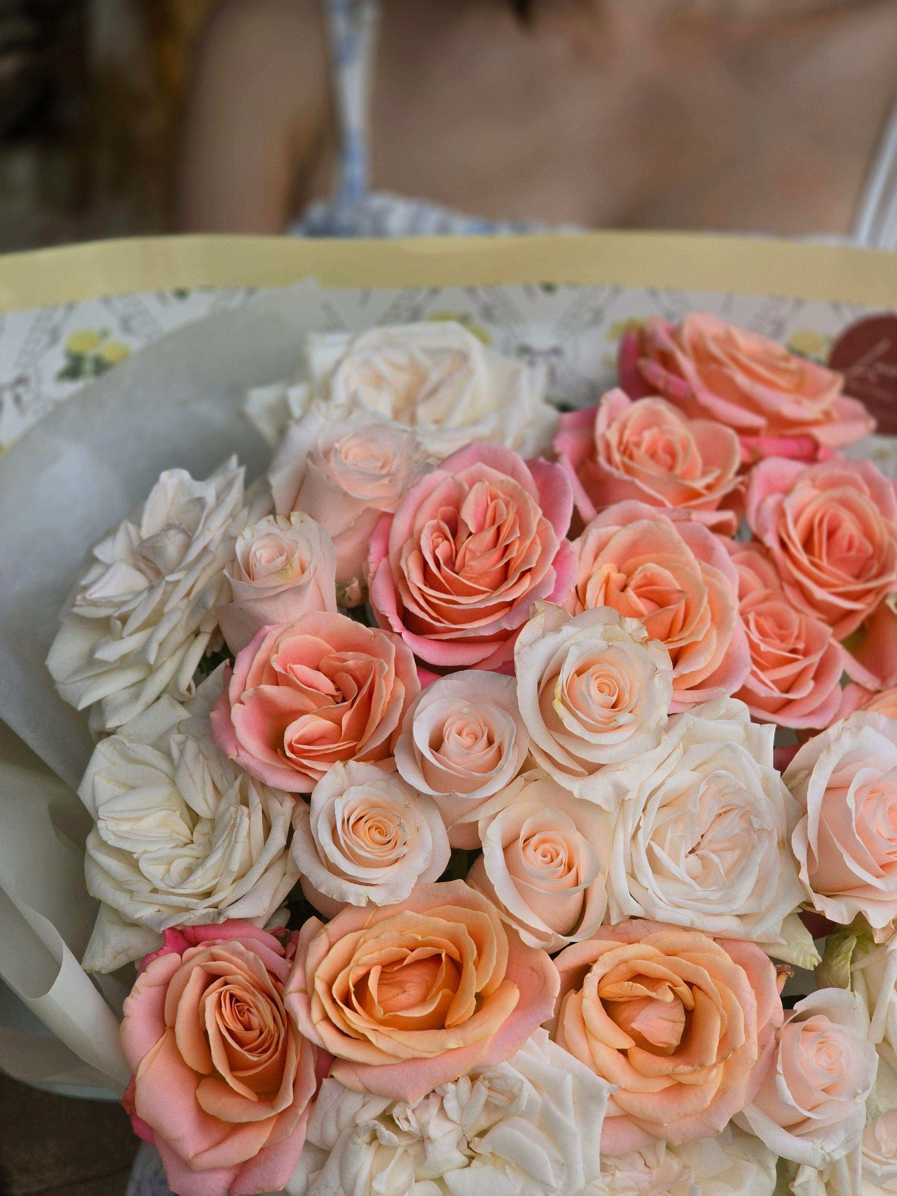 Peach Mary Peach Rose Bouquet - Main Image